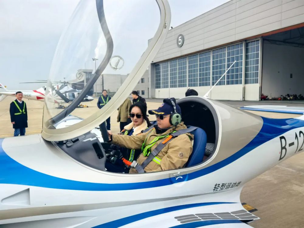 国产毛片精品一区二区色欲黄A片