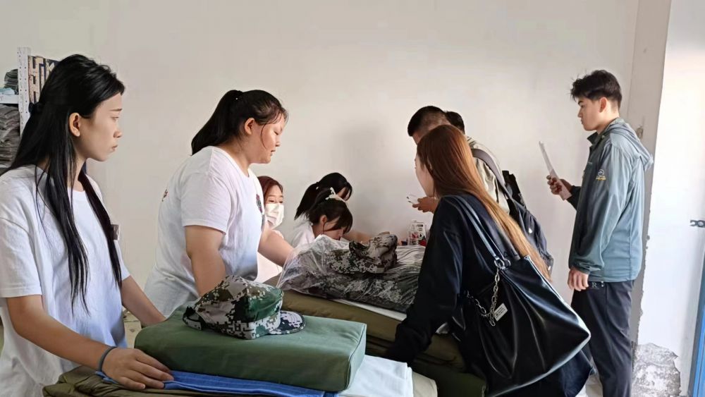 国产毛片精品一区二区色欲黄A片